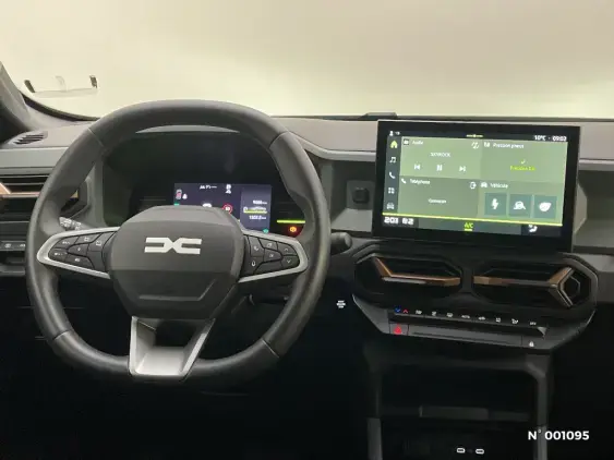 DACIA DUSTER III - voiture d'occasion - Photo 13