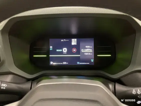 DACIA DUSTER III - voiture d'occasion - Photo 12