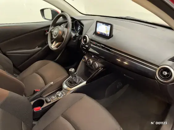 MAZDA MAZDA2 III - voiture d'occasion - Photo 10