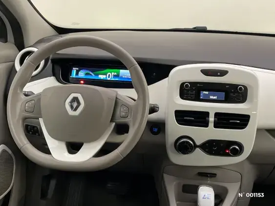 RENAULT ZOE - voiture d'occasion - Photo 13