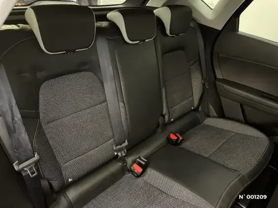 RENAULT CAPTUR II - voiture d'occasion - Photo 11