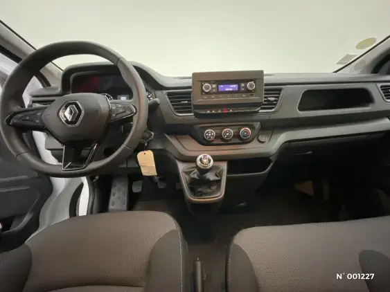 RENAULT TRAFIC FG III - voiture d'occasion - Photo 9