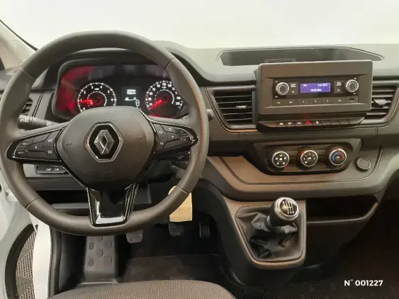 RENAULT TRAFIC FG III - voiture d'occasion - Photo 13