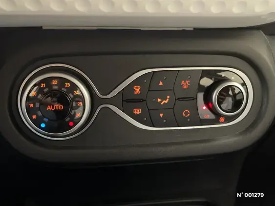 RENAULT TWINGO III - voiture d'occasion - Photo 14