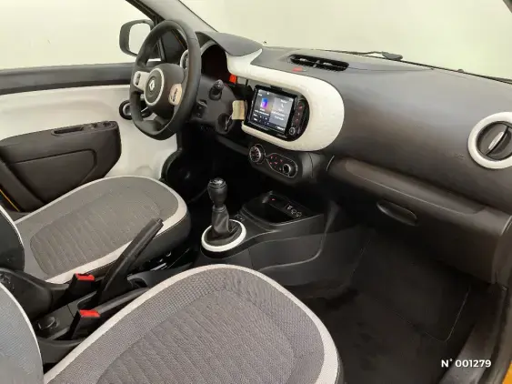 RENAULT TWINGO III - voiture d'occasion - Photo 10