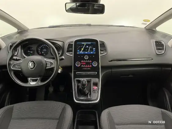 RENAULT SCENIC IV - voiture d'occasion - Photo 9