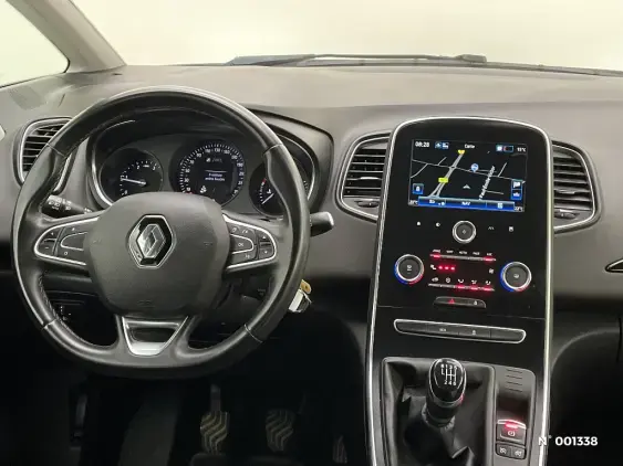 RENAULT SCENIC IV - voiture d'occasion - Photo 13