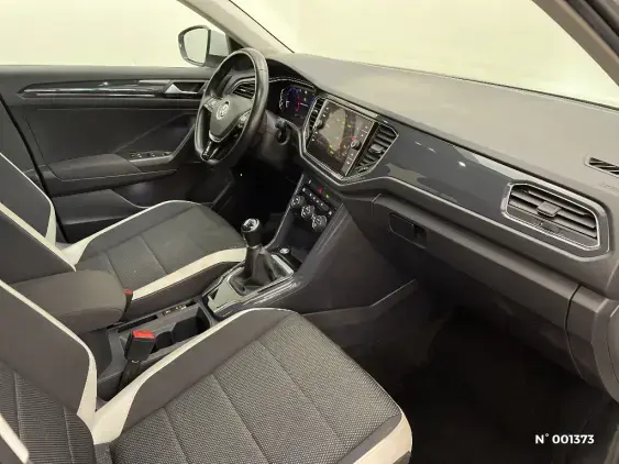 VOLKSWAGEN T-ROC - voiture d'occasion - Photo 10