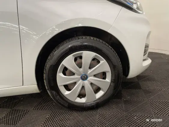 RENAULT ZOE - voiture d'occasion - Photo 8