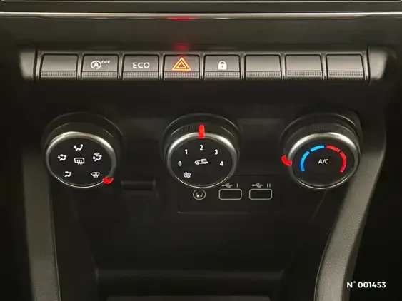 RENAULT CLIO V - voiture d'occasion - Photo 14