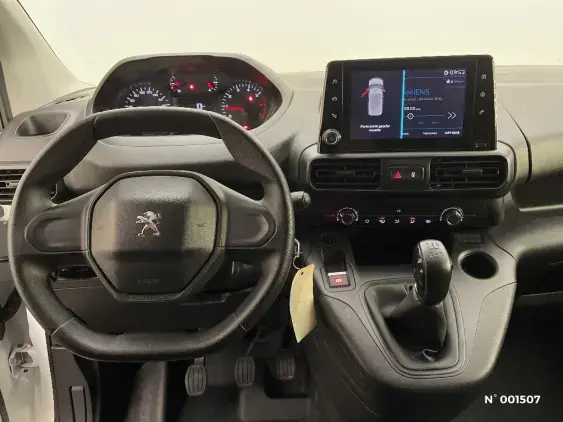 PEUGEOT PARTNER III - voiture d'occasion - Photo 13