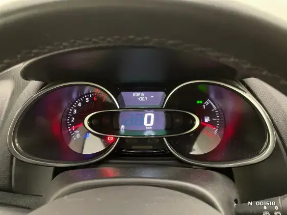 RENAULT CLIO IV - voiture d'occasion - Photo 12