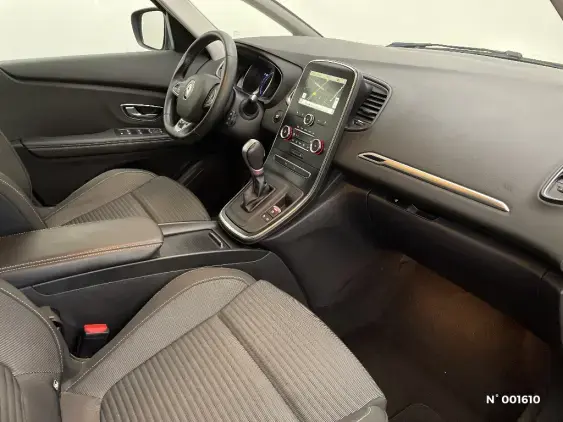 RENAULT SCENIC IV - voiture d'occasion - Photo 10