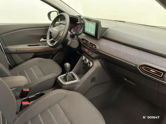 DACIA SANDERO III - voiture d'occasion - Photo 10