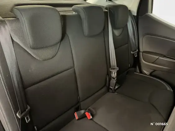 RENAULT CLIO IV - voiture d'occasion - Photo 11