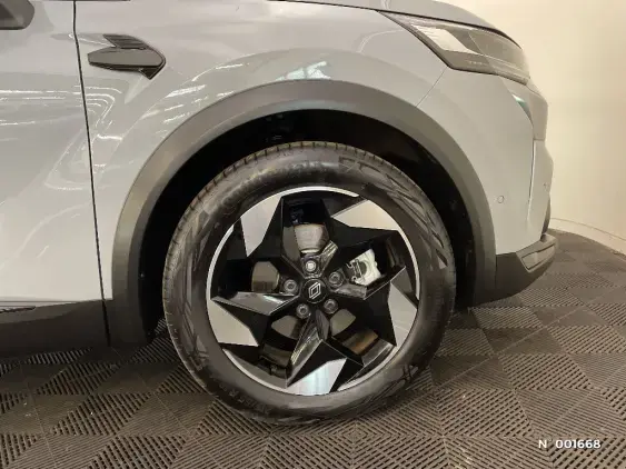 RENAULT CAPTUR II - voiture d'occasion - Photo 8