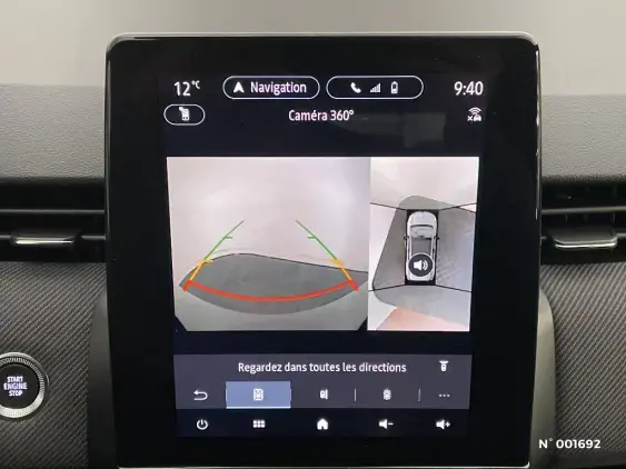 RENAULT CLIO V - voiture d'occasion - Photo 26