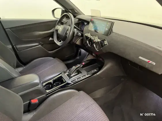 DS DS 3 CROSSBACK I - voiture d'occasion - Photo 10