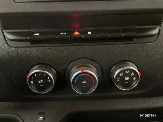 RENAULT MASTER FG III - voiture d'occasion - Photo 14