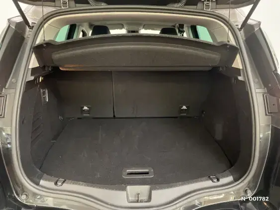 RENAULT SCENIC IV - voiture d'occasion - Photo 7