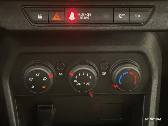 DACIA SANDERO III - voiture d'occasion - Photo 14