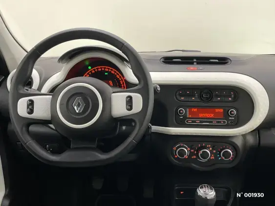 RENAULT TWINGO III - voiture d'occasion - Photo 13