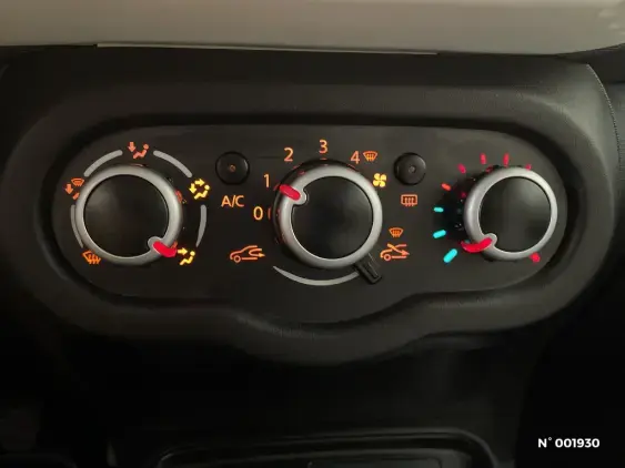 RENAULT TWINGO III - voiture d'occasion - Photo 14