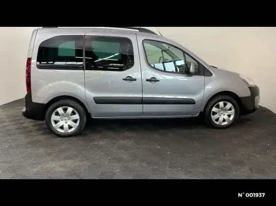 PEUGEOT PARTNER II - voiture d'occasion - Photo 5