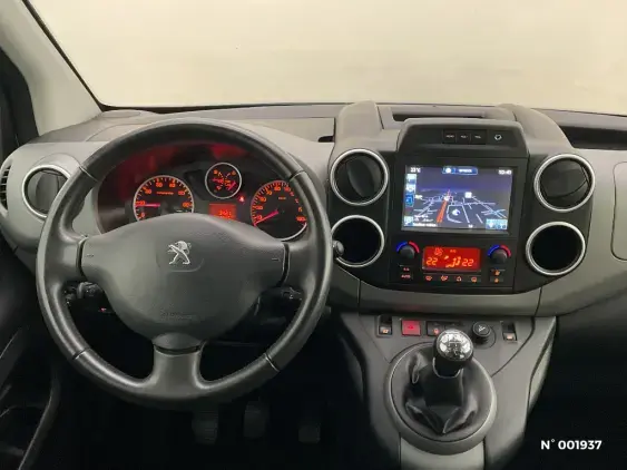 PEUGEOT PARTNER II - voiture d'occasion - Photo 13