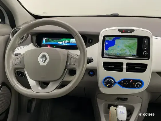 RENAULT ZOE - voiture d'occasion - Photo 13