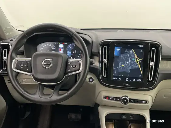 VOLVO XC40 - voiture d'occasion - Photo 13