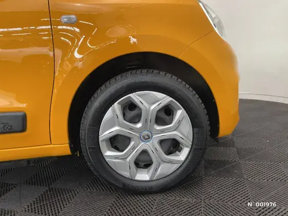 RENAULT TWINGO ELECTRIQUE III - voiture d'occasion - Photo 8