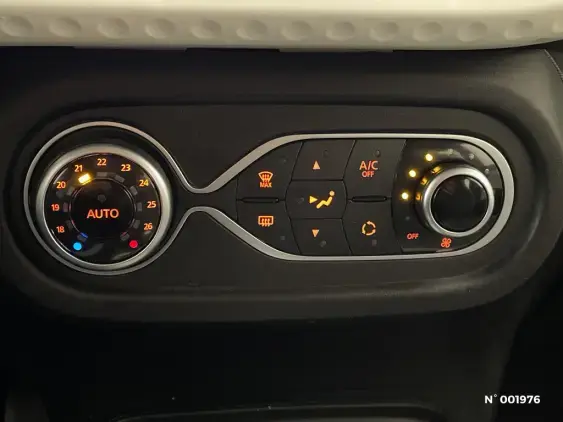 RENAULT TWINGO ELECTRIQUE III - voiture d'occasion - Photo 14