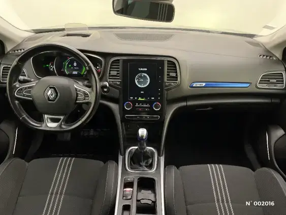 RENAULT MEGANE IV - voiture d'occasion - Photo 9