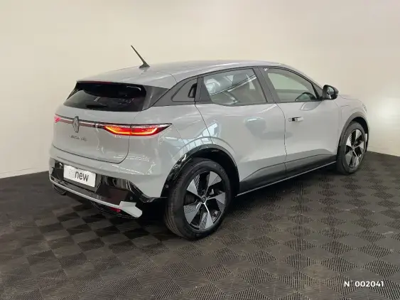 RENAULT MEGANE V - voiture d'occasion - Photo 4