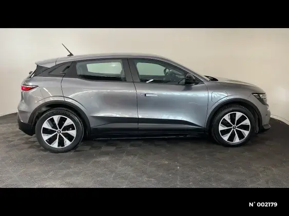 RENAULT MEGANE V - voiture d'occasion - Photo 5