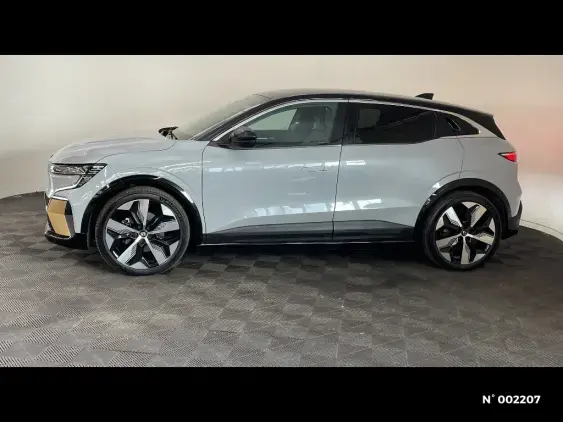 RENAULT MEGANE V - voiture d'occasion - Photo 2