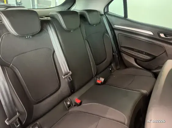 RENAULT MEGANE IV - voiture d'occasion - Photo 11