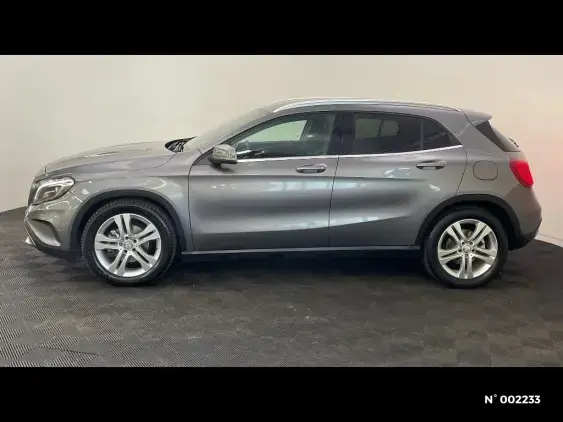 MERCEDES-BENZ CLASSE GLA - voiture d'occasion - Photo 2