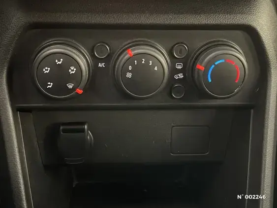 DACIA SANDERO III - voiture d'occasion - Photo 14