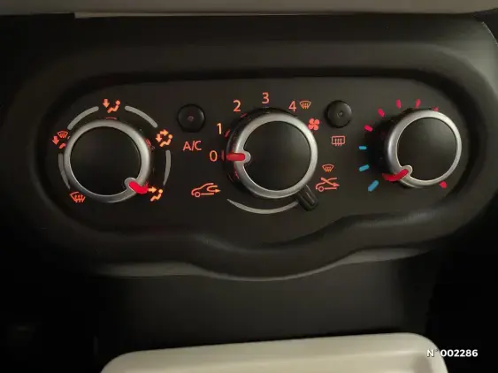 RENAULT TWINGO III - voiture d'occasion - Photo 14