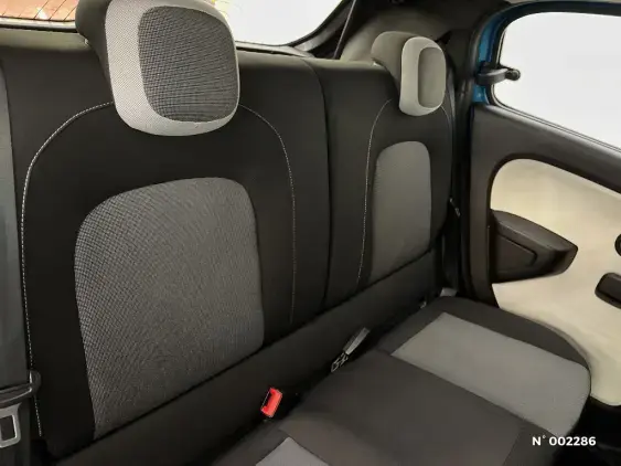 RENAULT TWINGO III - voiture d'occasion - Photo 11