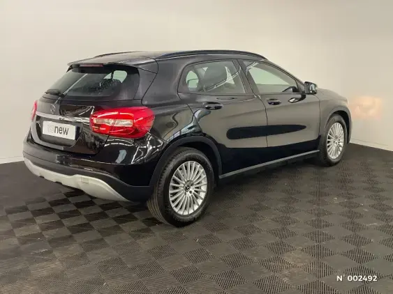 MERCEDES-BENZ CLASSE GLA - voiture d'occasion - Photo 4