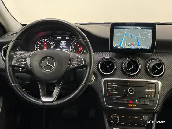 MERCEDES-BENZ CLASSE GLA - voiture d'occasion - Photo 13