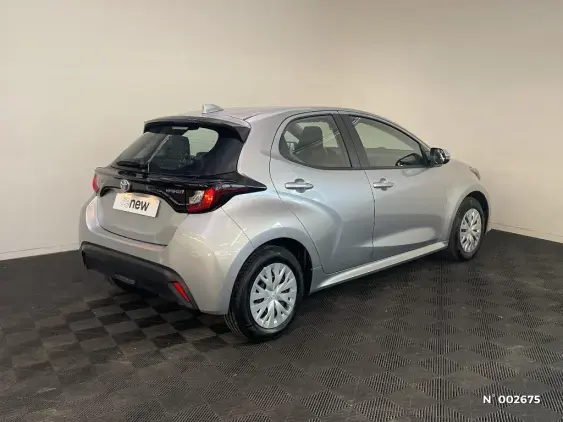 TOYOTA YARIS IV - voiture d'occasion - Photo 4