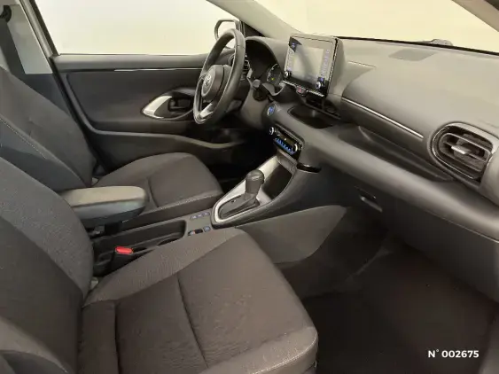 TOYOTA YARIS IV - voiture d'occasion - Photo 10