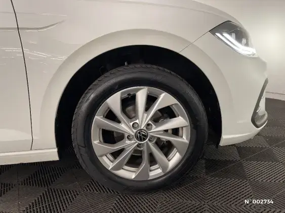 VOLKSWAGEN POLO VI - voiture d'occasion - Photo 8