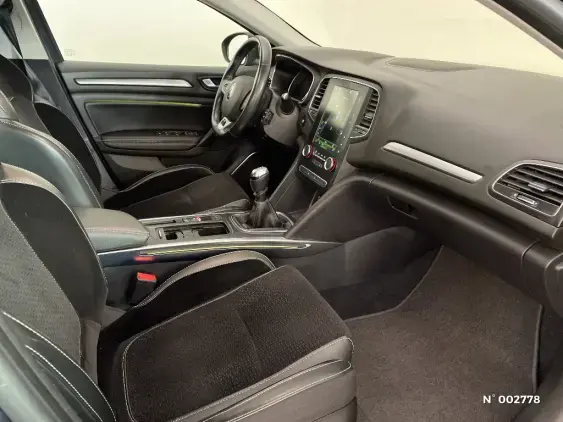 RENAULT MEGANE IV - voiture d'occasion - Photo 10