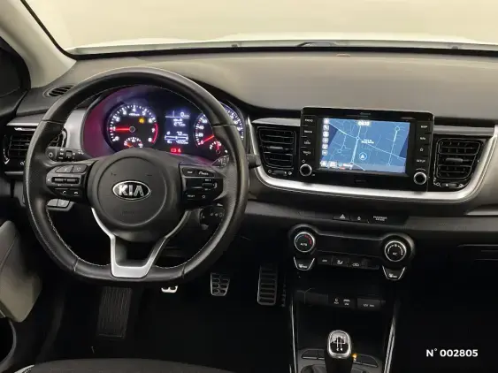 KIA STONIC - voiture d'occasion - Photo 13