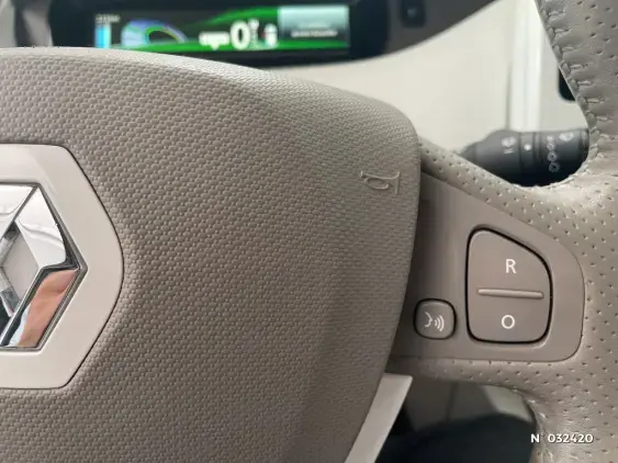 RENAULT ZOE - voiture d'occasion - Photo 28